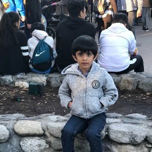 Meet your Posher, Adeela